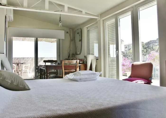 Mini Attico Panoramico Con Terrazza